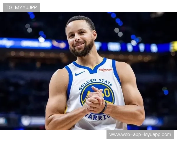 勇士凭借团队合作胜太阳,库里和穆迪表现突出,勇士 穆迪 勇士凭借团队合作胜太阳,库里和穆迪表现突出,勇士 穆迪