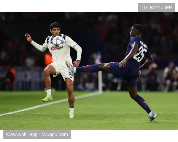 巴黎强攻能破意式防守？亚特兰大不服输，巴黎圣日耳曼逆转亚特兰大