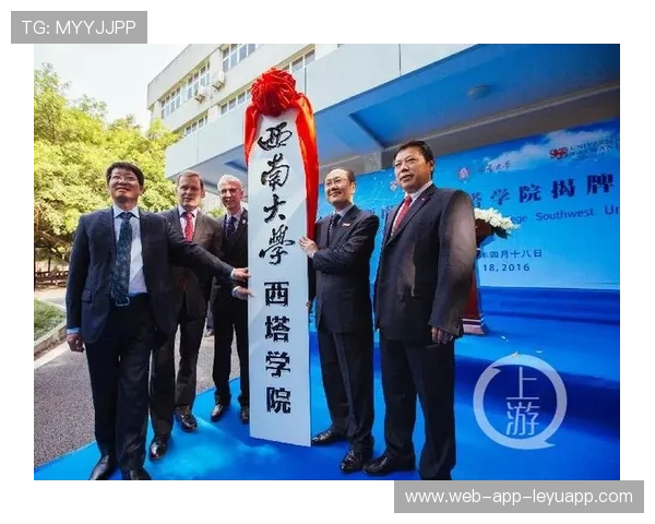 西南大学教师招聘考生匆忙跑步入场背后故事，西南大学教师校招