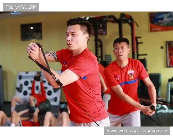 职业选手的执行力：他是如何通过战术转线压制的