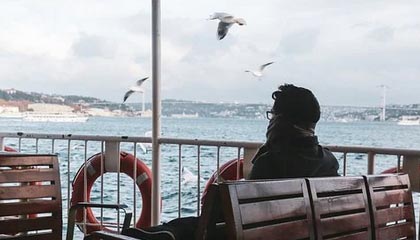 乐鱼官方网站-罗马尼亚队赛制透视：团体赛制下的战略与个人表现，罗马尼亚联赛赛程